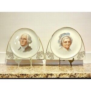 George & Martha Washington Commemorative Portrait Plates w/22 Carat Gold Accents
